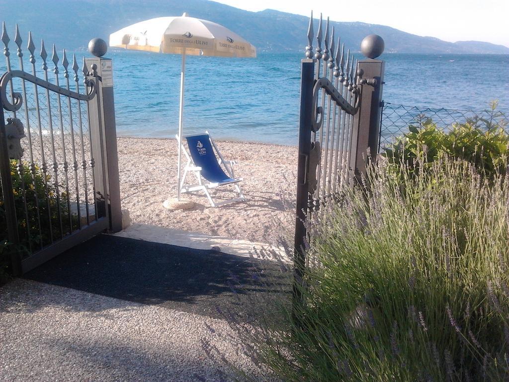 Bed and Breakfast Torre Degli Ulivi Тиньяле Экстерьер фото