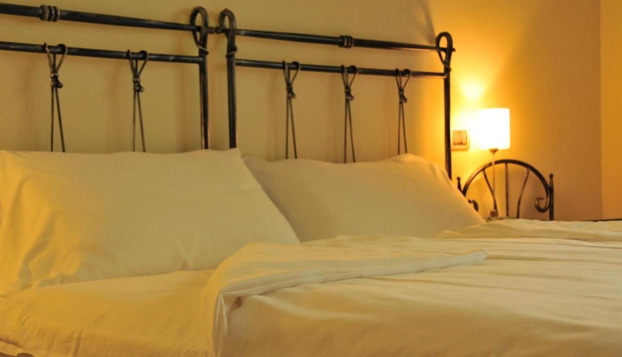 Bed and Breakfast Torre Degli Ulivi Тиньяле Экстерьер фото