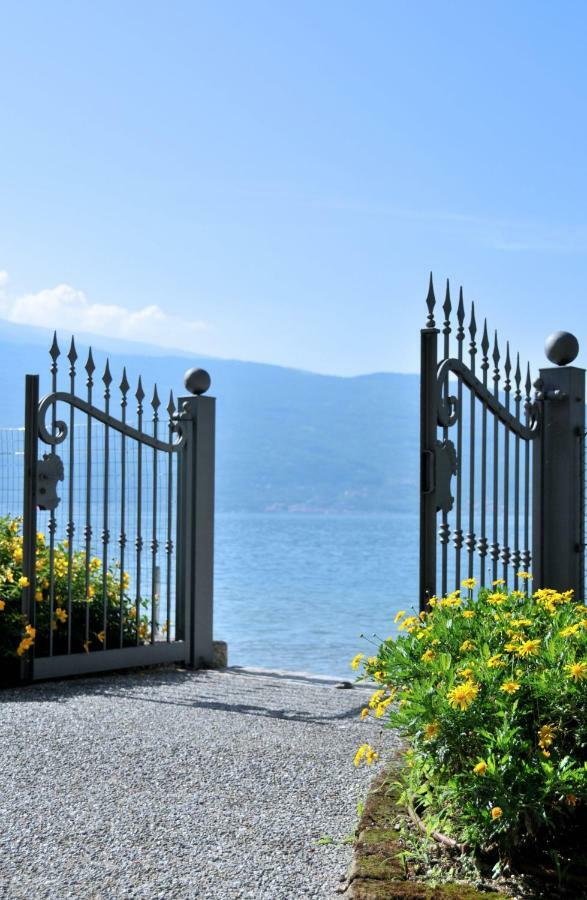Bed and Breakfast Torre Degli Ulivi Тиньяле Экстерьер фото